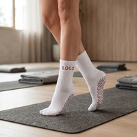 Chaussettes de Pilates, de yoga et de danse Crew Grip, antidérapantes, respirantes, avec logo personnalisé, tricotées, antidérapantes pour l'entraînement physique des jeunes