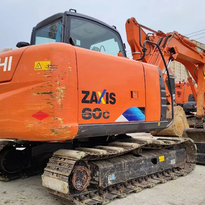 Excavatrice d'occasion HITACHI ZX60C-5A d'origine japonaise, 6 tonnes, pour l'exploitation minière, avec chenilles de haute qualité, ZAXIS 50 55 60 à vendre - Product Image 1