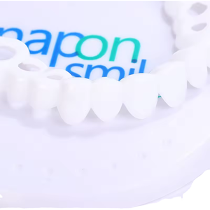 2025 nueva llegada carillas de dientes de sonrisa perfecta <span class=keywords><strong>dentaduras</strong></span> artificiales diente superior inferior accesorios de blanqueamiento de dientes multiusos - Product Image 4