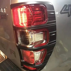 Vente directe d'usine, nouveau design, autres accessoires de voiture, couvre-feux arrière pour Ford Ranger T6 2012 et après - Product Image 5