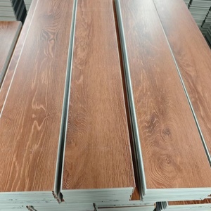 Suelo Laminado Flotante de PVC SPC Antideslizante e Impermeable con Sistema de Click para Dormitorio, Taller y Oficina - Product Image 4