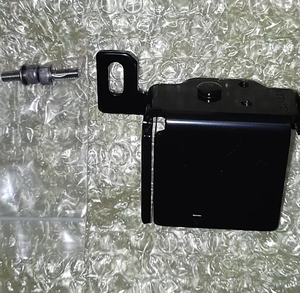 Interruptor de Seguridad para Puerta KEYENCE GS-B33, Serie GS, Soporte de Montaje Deslizante con Bloqueo para Apertura Derecha GS B33 - Product Image 6