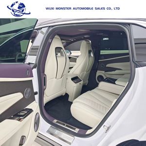 BYD Yangwang U7 Grande voiture électrique SUV avec> 700km d'autonomie Moteur 300kW 4/5 sièges Véhicule à énergie nouvelle de Chine - Product Image 6