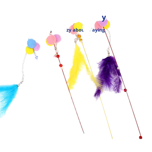 Cross-Border New Long Rod Umwelt freundlicher Kunststoff <span class=keywords><strong>Cat</strong></span> Teaser <span class=keywords><strong>Wand</strong></span> Interaktives Spiel Fun Feather Sound-Making <span class=keywords><strong>Cat</strong></span> <span class=keywords><strong>Toy</strong></span> - Product Image 1