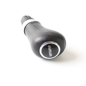 Poignée de levier de vitesse en cuir ergonomique ELEGANCE pour Mercedes-Benz W203 W209 - Product Image 4