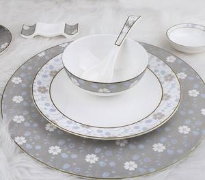 Service de table en céramique de style chinois moderne Jingdezhen, ensemble de bols et assiettes en porcelaine bleu et blanc, cadeau pour la maison - Product Image 1