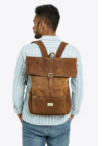 Best Selling Large Capacity Genuine Leather <b>Backpack</b> <b>Lightweight</b> Durable Zipper Closure Custom Business Travel Laptop Bag - Product Image 3