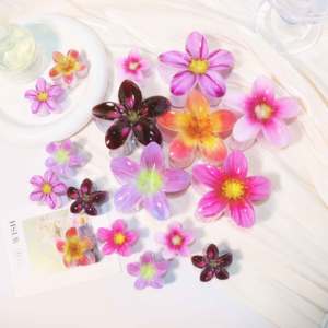 Juego de Pinzas para el <span class=keywords><strong>Cabello</strong></span> con Flores de Plumeria Vibrantes Impresas con UV de 8 cm y 4 cm, Accesorios Florales de Frangipani Pequeños y Grandes para Mujeres y Niñas - Product Image 1