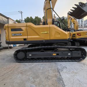 Excavadora Usada XE200GA de Buen Rendimiento, Incluye Motor y Bomba, Usada en Venta - Product Image 2