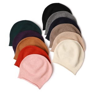 Gorros de Invierno para Mujer 100% Cachemira Pura, Gorros de Lana Tejida Lisa con Bordado de Lujo, Gorros con Logotipo Bordado Personalizado <span class=keywords><strong>Jbm</strong></span> - Product Image 1