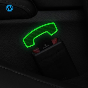 A fibra luminosa personalizada do carbono do logotipo Car Seat <span class=keywords><strong>Belt</strong></span> Extender Plug Clip Segurança do carro com todo o logotipo do carro - Product Image 3