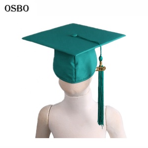 Gorra <span class=keywords><strong>de</strong></span> graduación mate negra académica para adultos al por mayor con encanto <span class=keywords><strong>de</strong></span> año <span class=keywords><strong>dorado</strong></span> 2025 para la universidad - Product Image 5
