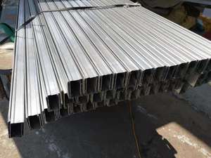 Bán Buôn 9X8 Duy Nhất Của Nhãn Hiệu Đu Thép Mạ Kẽm Cửa Cuộn Kim Loại Truyền Thống Con Lăn Màn Trập Trượt Cửa Nhà Để Xe Giá Rẻ Giá - Product Image 3