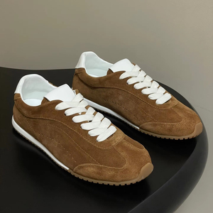 Zapatos Deportivos Planos de Lona Acolchados y Transpirables de Diseño Lujoso ALOS, Zapatos para Caminar Modernos con Cierre de Calcetín - Product Image 1