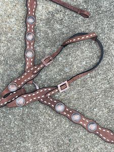 Ensemble de brides occidentales de haute qualité à une oreille Headstall collier de poitrine tressé Tack au prix de gros pour les produits de cheval - Product Image 2