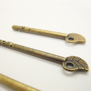 Cerradura para Muebles de Aleación de Zinc, Estilo Antiguo, Diseño Tradicional, Sin Llave, Accesorio de Ferretería Duradero - Product Image 2