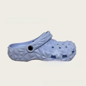 Cro New Celebrity Durian Clogs, pantoufles antidérapantes pour hommes et femmes, sandales pour couples, chaussures de plage tendance - Product Image 4