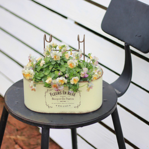Pots à fleurs en fer forgé de style <span class=keywords><strong>japonais</strong></span> et coréen, pots à fleurs de style français, seaux à fleurs ovales rétro à fixer au mur pour la décoration du <span class=keywords><strong>jardin</strong></span> - Product Image 2