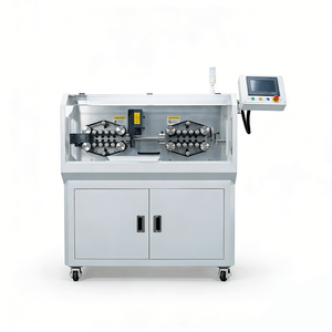 Machine à dénuder les câbles avec contrôle intelligent de la pression et technologie de force de serrage programmable - Product Image 1