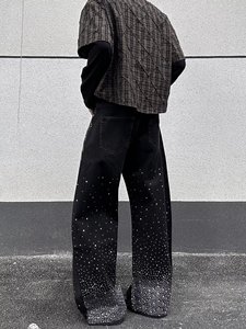 Jean large noir orné de strass, taille mi-haute, en denim délavé style vintage, streetwear pour homme - Product Image 3