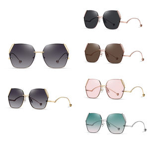 Lunettes de soleil hexagonales tendance sans monture, monture en métal élégante, verres dégradés en nylon, protection UV, lunettes de luxe en gros pour femmes - Product Image 5