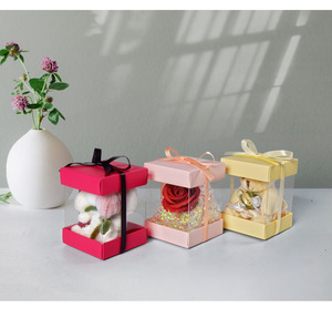 <span class=keywords><strong>Mini</strong></span> caja de exhibición transparente cuadrada rosa en Stock, pajarita, regalo pequeño, caja de embalaje plegable bonita - Product Image 2