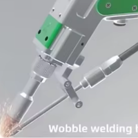 Machine de soudage laser à fibre CNC refroidie par eau Tuosheng 2000W avec double alimentation par fil pour le soudage, le nettoyage et la découpe