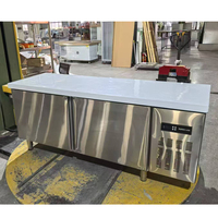 Table de préparation commerciale en acier inoxydable 18 bacs avec certification ETL NSF, équipement réfrigéré à 2 et 4 portes pour sandwichs et salades
