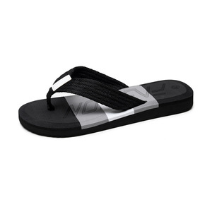 Sandales d'été pour hommes à bout ouvert, antidérapantes, séchage rapide, tongs de plage, pantoufles confortables pour l'extérieur - Product Image 6