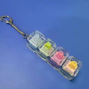 Llavero con interruptor mecánico, botón fidget, juguete probador de llaveros personalizados para amantes de los teclados de juegos - Product Image 2