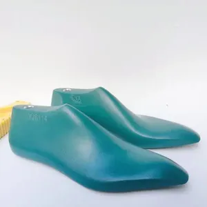 Mann Oxford Schuhe Plastiks chuh hält, Schuhs panner