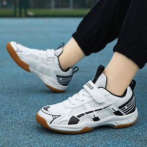 <span class=keywords><strong>รองเท้า</strong></span>กีฬา<span class=keywords><strong>แบดมินตัน</strong></span>สำหรับ<span class=keywords><strong>เด็ก</strong></span> รุ่นมืออาชีพ ผลิตจากคาร์บอนแท้ ระบายอากาศได้ดี เหมาะสำหรับฤดูหนาว พร้อมตัวล็อคแบบแม่เหล็ก กันลื่น ตาข่ายระบายอากาศ สวมใส่สบาย - Product Image 5