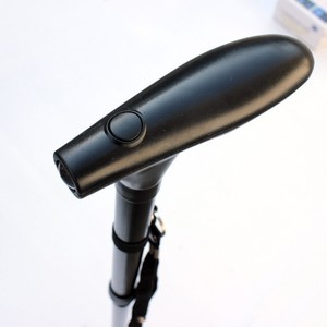 Bâton de marche pliable en alliage d'aluminium avec lumière, trépied télescopique portable noir pour personnes âgées, support de randonnée - Product Image 2
