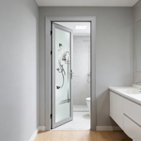 Porte battante moderne en alliage d'aluminium à double vitrage pour appartement, design contemporain, finition soignée