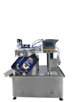 Machine de remplissage de sauces entièrement automatique à double tête, pour base de fondue, pâte de miel, avec buse d'aspiration autoportante pour sachets