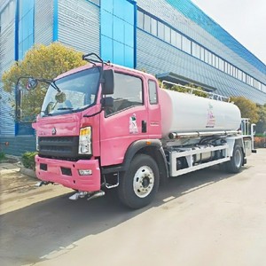 Precio de Fábrica, Camión Cisterna de Agua SINOTRUK HOWO 4X2 de 9CBM, Camión Cisterna en Venta - Product Image 3