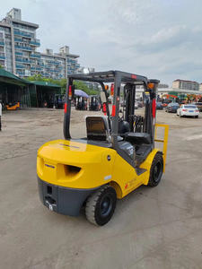 Chariot élévateur diesel Komatsu d'occasion de 3 tonnes, modèle 2016, puissance de 45 kW, 0-2000 heures, excellente qualité, petit chariot élévateur, meilleur prix - Product Image 4