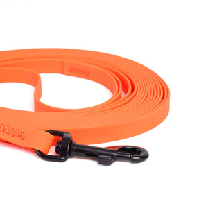Laisse d'entraînement pour chien en PVC imperméable, résistante à l'usure, avec logo personnalisé ODM/OEM pour chiens de taille moyenne à grande, pour la promenade en extérieur - Product Image 3