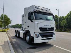 Heavy Duty <strong>Truck</strong> Howo CNG 430 HP Tractor For Sale