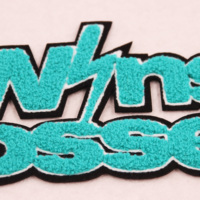 Broderie Parches pour Vêtements, Patchs Chenille pour Sweat à Capuche, Badges Chenille Personnalisés avec Logo pour Vêtements, Badges Chenille Thermocollants, Vente en Gros