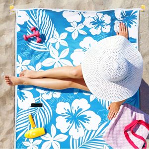 Tapis de plage imperméable en nylon à rayures 79x35 po avec oreiller gonflable détachable, tapis anti-sable, ensemble de 4 piquets et sac de transport - Product Image 5