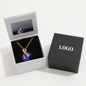 Boîte à bijoux personnalisée avec logo, très vendue, 8*8*5cm, avec boucle magnétique, miroir, pour ranger les bagues, les colliers, les boucles d'oreilles, emballage pour bijoux - Product Image 4