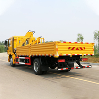 Promotion : Grue montée sur camion 4x2 de 160 CV, multifonctionnelle, à bras télescopique pliable, benne basculante à flèche articulée de 6 tonnes, pompe hydraulique et engrenage