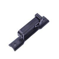 Aislador de clip de alta resistencia para cercas eléctricas, material PP resistente a los rayos UV para postes de madera, seguridad agrícola