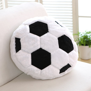 Peluche de football de <span class=keywords><strong>club</strong></span> sportif tendance, coussin de siège en forme de ballon de football, logo personnalisé, peluche de rugby mignonne - Product Image 1