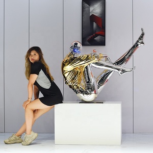 <span class=keywords><strong>Statue</strong></span> de femme sexy en métal poli miroir d'extérieur Sculpture de robot en acier inoxydable - Product Image 2