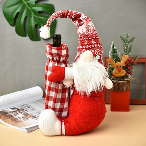 Nuevo estilo Navidad muñeca sin rostro cubierta de botella de vino Santa Claus mesa de comedor muñeca de pie cubierta de botella de vino Decoración - Product Image 6