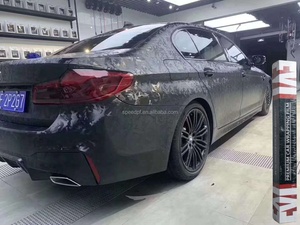 Pellicola Adesiva Premium in Vinile Effetto Carbonio 3D per Decorazione Auto, Cambio Colore Nero Fantasma - Product Image 1