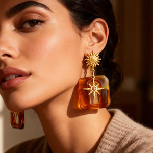 Pendientes Geométricos con Forma de Estrella de Ocho Puntas, Chapados en Oro de 18k, con Pernos de Acero Inoxidable, Origen Yiwu EH12226 - Product Image 1