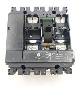 SMO New NSX 100 25KA AC690V Unidad de disparo térmico-magnético Reinicio automático Interruptor MCCB Circuito de caja moldeada de nueva generación - Product Image 3